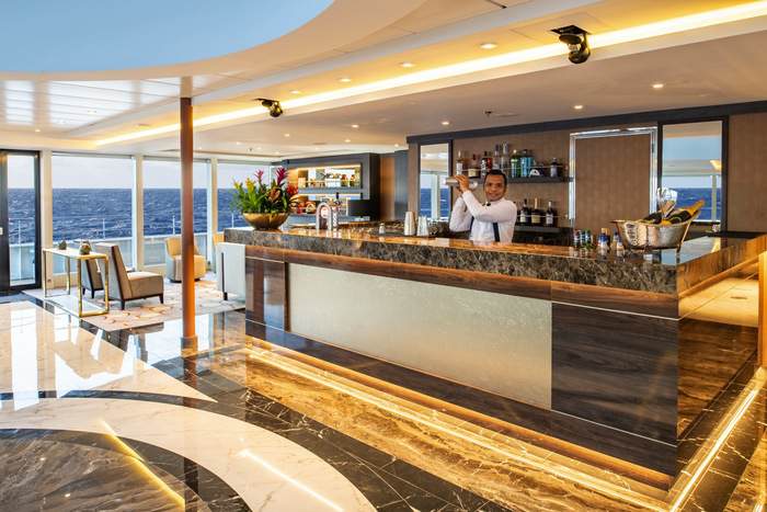 AOV World Voyager Observation Lounge.jpg